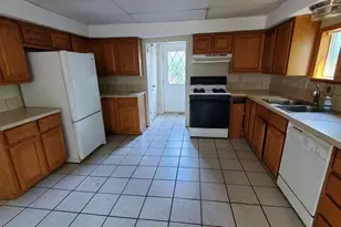 2569 Harding Ave, Muskegon, MI 49441 - Photo 3