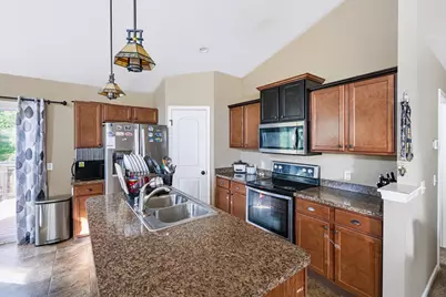 2574 Winterberry Street, Holt, MI 48842 - Photo 7