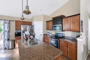 2574 Winterberry Street, Holt, MI 48842 - Photo 7