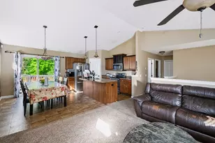 2574 Winterberry Street, Holt, MI 48842 - Photo 9