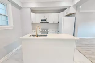 19000 Chandler Park Dr, Detroit, MI 48236 - Photo 5