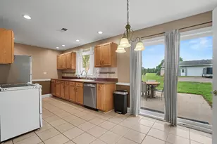 441 Moccasin St, Buchanan, MI 49107 - Photo 11