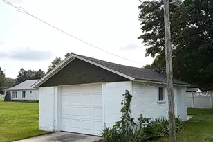 215 S Jane St, Centreville, MI 49032 - Photo 7