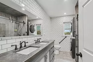 32 Cherry St, Holland, MI 49423 - Photo 15