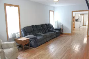 208 Jay St, Saint Charles, MI 48655 - Photo 17
