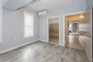 621 Oak St, Paw Paw, MI 49079 - Photo 9