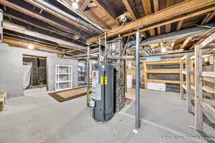 2070 Monroe Ave NW, Grand Rapids, MI 49505 - Photo 33