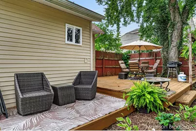 2070 Monroe Avenue NW, Grand Rapids, MI 49505 - Photo 35