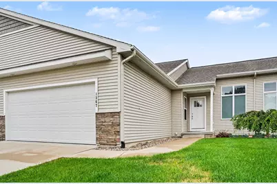 1367 S Village Circle, Kalamazoo, MI 49009 - Photo 1