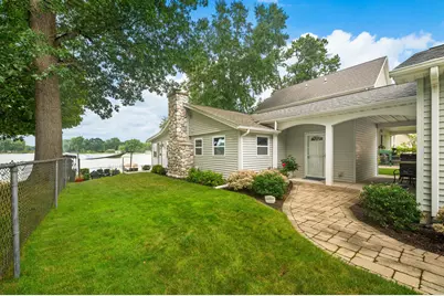 52390 Twin Lakeview Drive, Dowagiac, MI 49047 - Photo 1