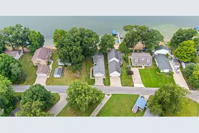 52390 Twin Lakeview Drive, Dowagiac, MI 49047 - Photo 51