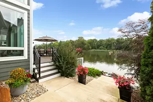 2545 Bay Pointe Dr, Saint Joseph, MI 49085 - Photo 31