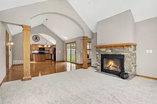 1921 Pineridge, Hastings, MI 49058 - Photo 9