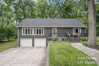 8181 Vergennes Street SE, Ada, MI 49301 - Photo 3
