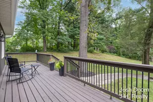 8181 Vergennes St SE, Ada, MI 49301 - Photo 5