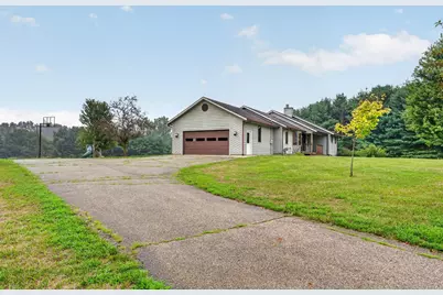 5430 E T Avenue, Vicksburg, MI 49097 - Photo 3
