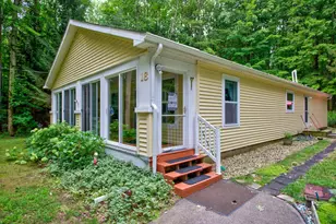18 72nd St, South Haven, MI 49090 - Photo 1