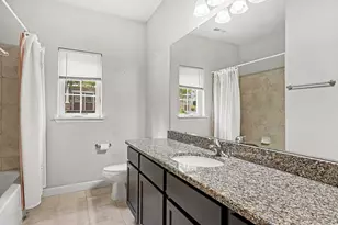 5527 Arbor Chase Dr, Ann Arbor, MI 48103 - Photo 23
