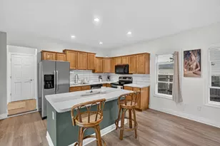 637 Leonard St NE, Grand Rapids, MI 49503 - Photo 21