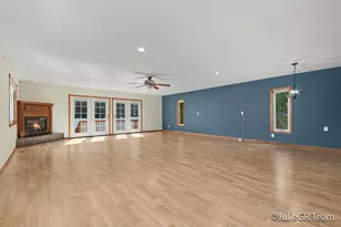 1534 Katrina Dr SE, Kentwood, MI 49508 - Photo 9