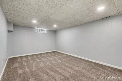 1534 Katrina Drive SE, Kentwood, MI 49508 - Photo 19