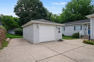 1534 Katrina Dr SE, Kentwood, MI 49508 - Photo 27