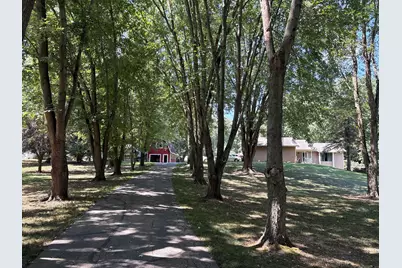 4729 Kenowa Avenue SW, Grandville, MI 49418 - Photo 5