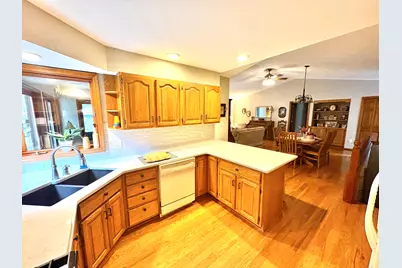 4729 Kenowa Avenue SW, Grandville, MI 49418 - Photo 21