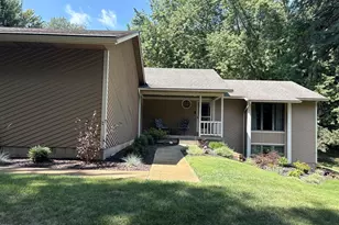 4729 Kenowa Ave SW, Grandville, MI 49418 - Photo 3