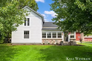 6411 11 Mile Rd NE, Rockford, MI 49341 - Photo 1
