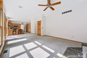 4530 Summit Forest Dr NE, Rockford, MI 49341 - Photo 15