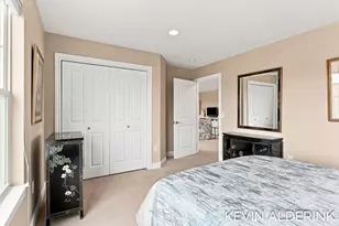 1229 Waterwalk Dr, Holland, MI 49423 - Photo 13