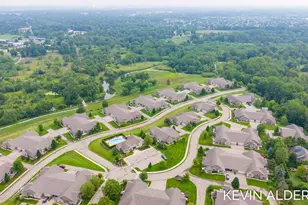 1229 Waterwalk Dr, Holland, MI 49423 - Photo 3