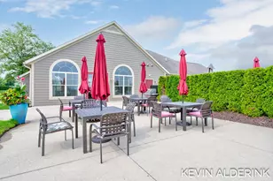 1229 Waterwalk Dr, Holland, MI 49423 - Photo 75