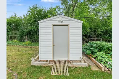 2004 Suffolk Avenue, Ann Arbor, MI 48103 - Photo 27