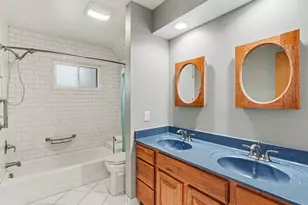 2004 Suffolk Ave, Ann Arbor, MI 48103 - Photo 15