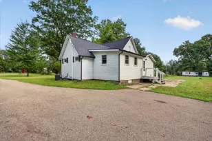 8601 Almena Dr, Kalamazoo, MI 49009 - Photo 29