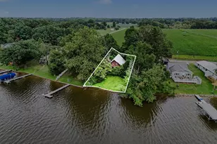 60640 Shoreline Dr, Burr Oak, MI 49030 - Photo 5