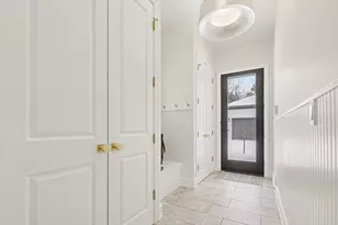 484 Park St, Birmingham, MI 48009 - Photo 57