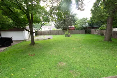 318 S East Street, Cassopolis, MI 49031 - Photo 17