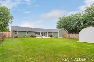 1738 92nd Ave, Zeeland, MI 49464 - Photo 3