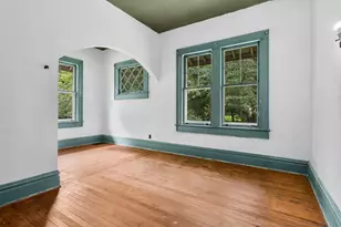 650 N Kalamazoo St, Paw Paw, MI 49079 - Photo 15
