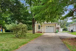 249 S 20th Street S, Battle Creek, MI 49015 - Photo 1