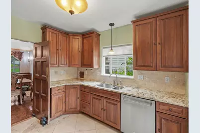 903 Briarcliff Road, Jackson, MI 49203 - Photo 7