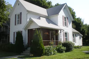 252 Marshall St, Coldwater, MI 49036 - Photo 3