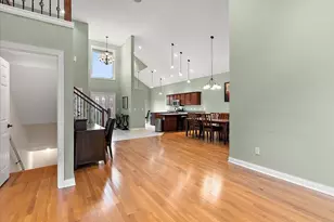 626 Swan River Dr, Benton Harbor, MI 49022 - Photo 13