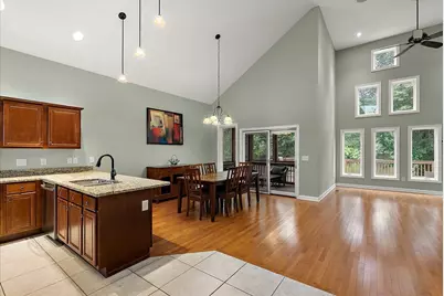 626 Swan River Drive, Benton Harbor, MI 49022 - Photo 5