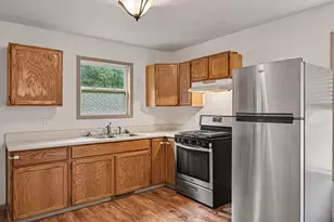 221 Lowe St, Allegan, MI 49010 - Photo 11