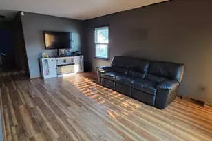 512 Faircrest Ave NW, Grand Rapids, MI 49534 - Photo 11