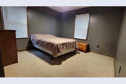 512 Faircrest Avenue NW, Grand Rapids, MI 49534 - Photo 17
